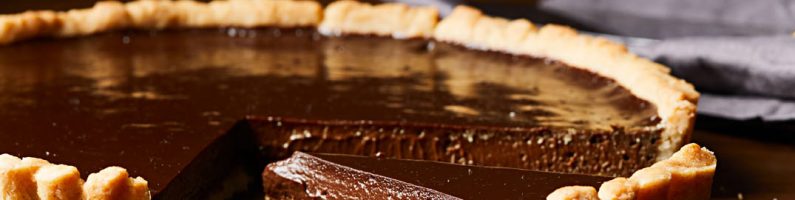How to Make an Easy Bittersweet Chocolate Tart